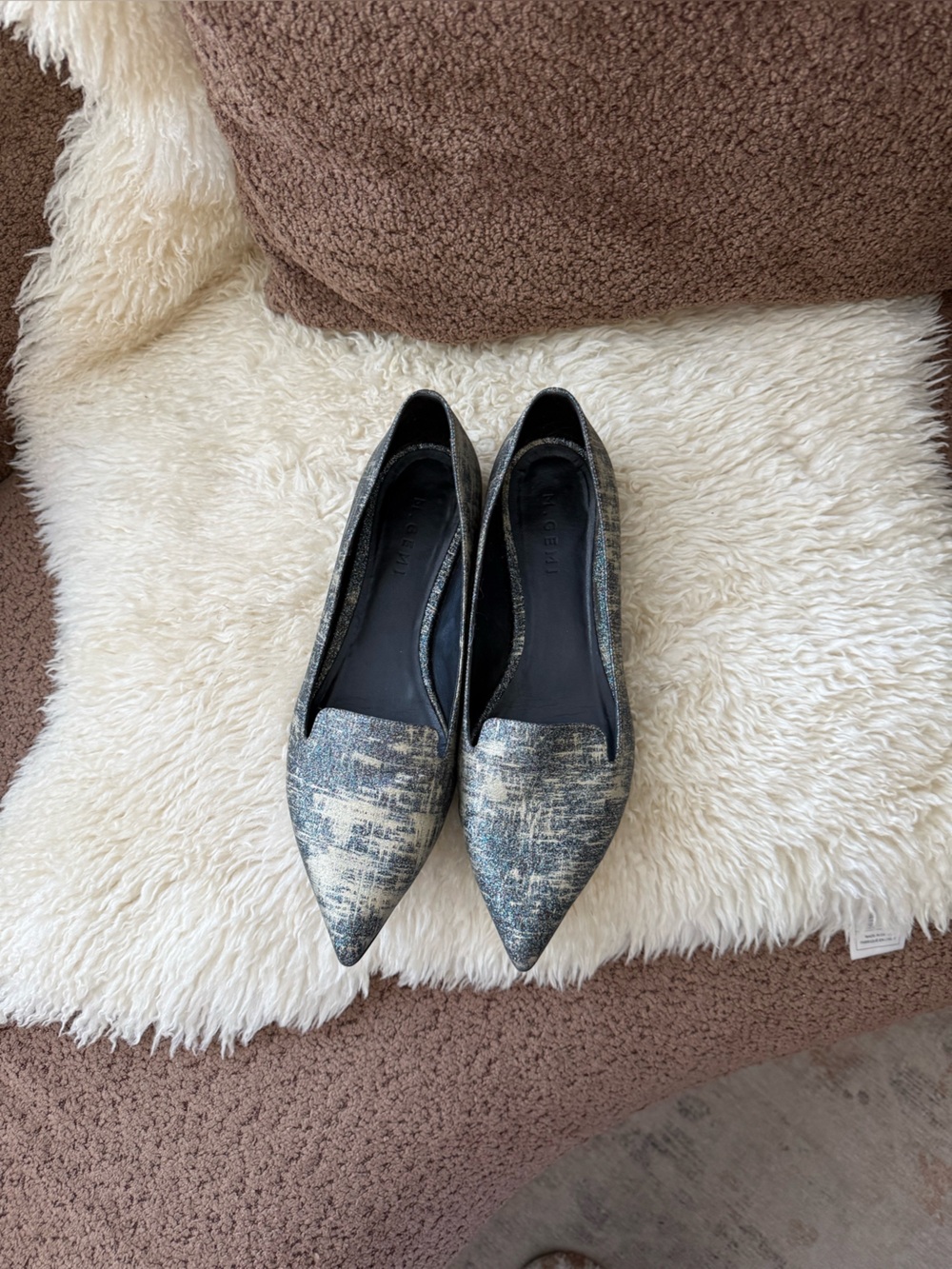 M.Gemi Padua pointed-toe flats in a textured metallic blue sparkle print